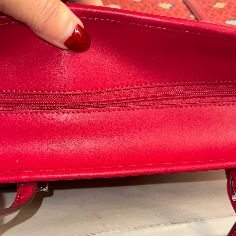 Michael Kors Red‎ Tote with Heart and Diamond Accents - Picture 4 of 9